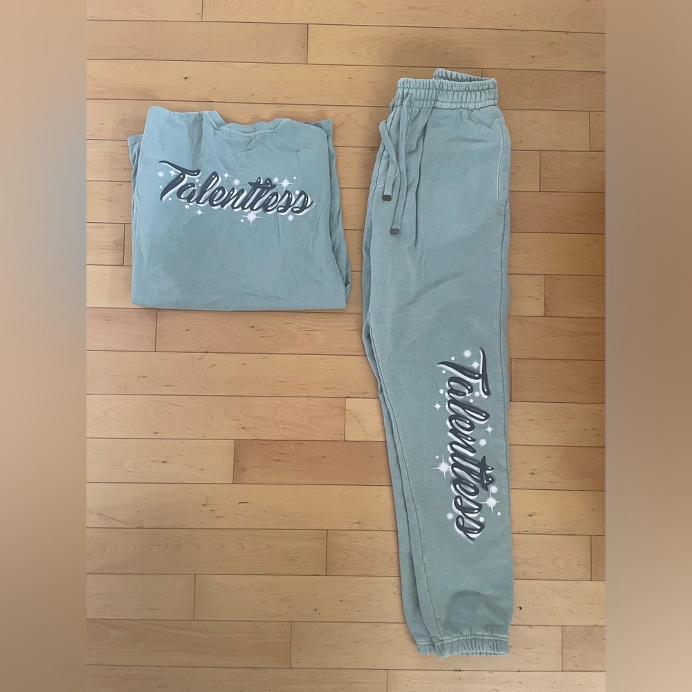 TALENTLESS Unisex Matching Set (Sweatpants & T-Shirt)